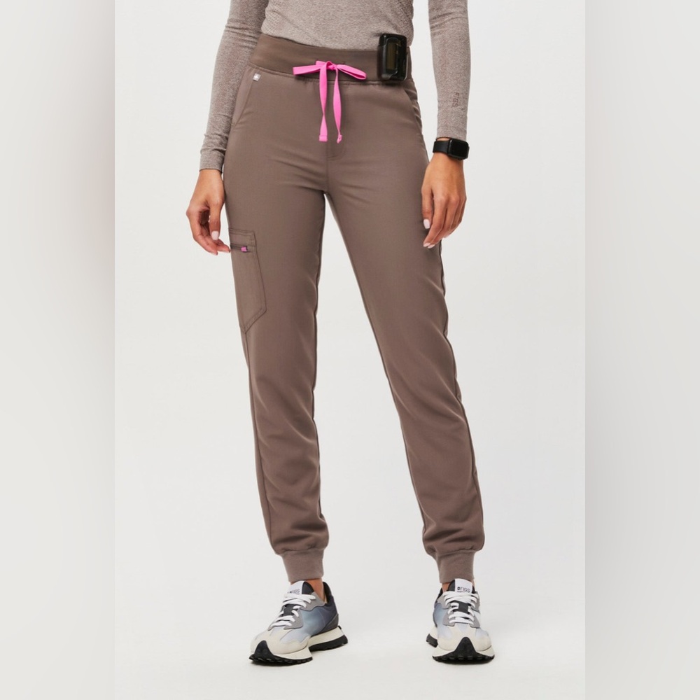 NWT Figs 3XL Smokey Taupe High Waisted Zamora Joggers